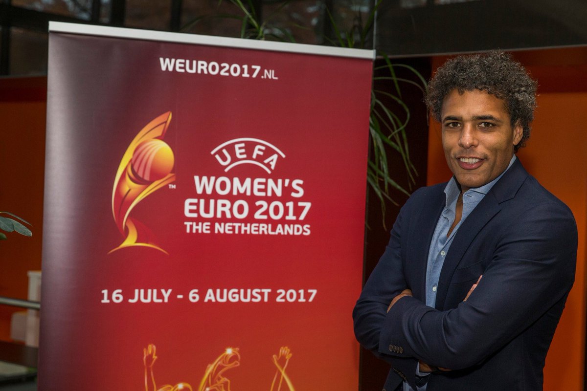 pierrevh17's tweet photo. Ik support het vrouwenvoetbal en ben daarom ambassadeur voor @WomensEuro2017 geworden. #WEURO2017 https://t.co/BciIe9JoXC