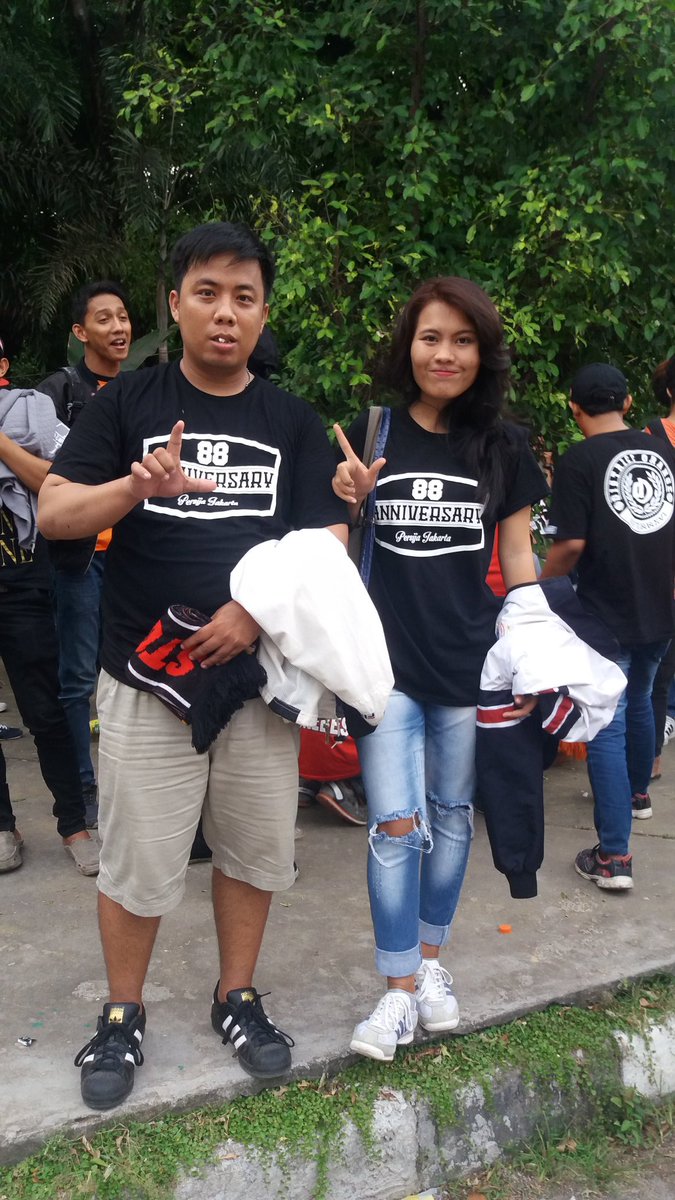 Ayniii 🍑 tweet media