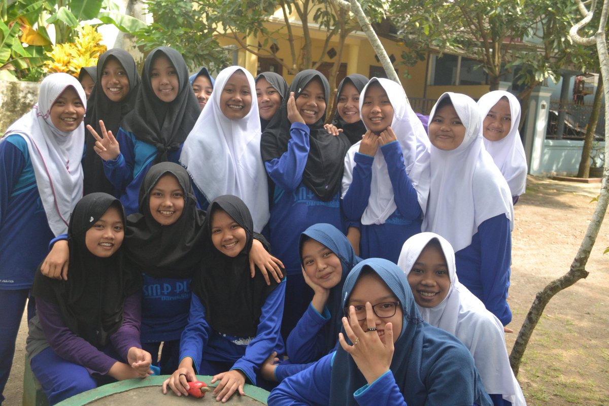 Dafiyuna's tweet photo. jangan lupa bersyukur rek :D :D https://t.co/mQW4vJFX30