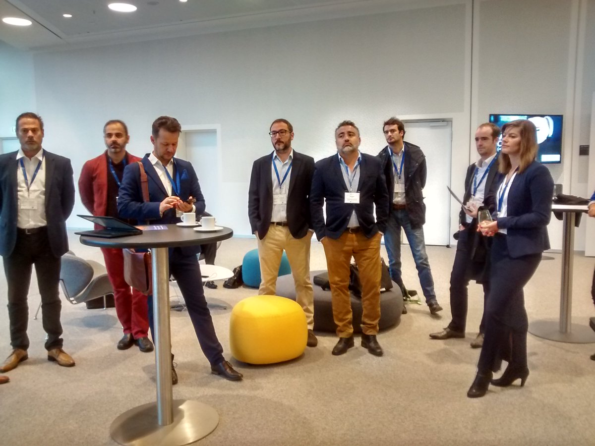 Venture competition finalists getting ready for their pitches #BestClimateVenture #CKCIS2016