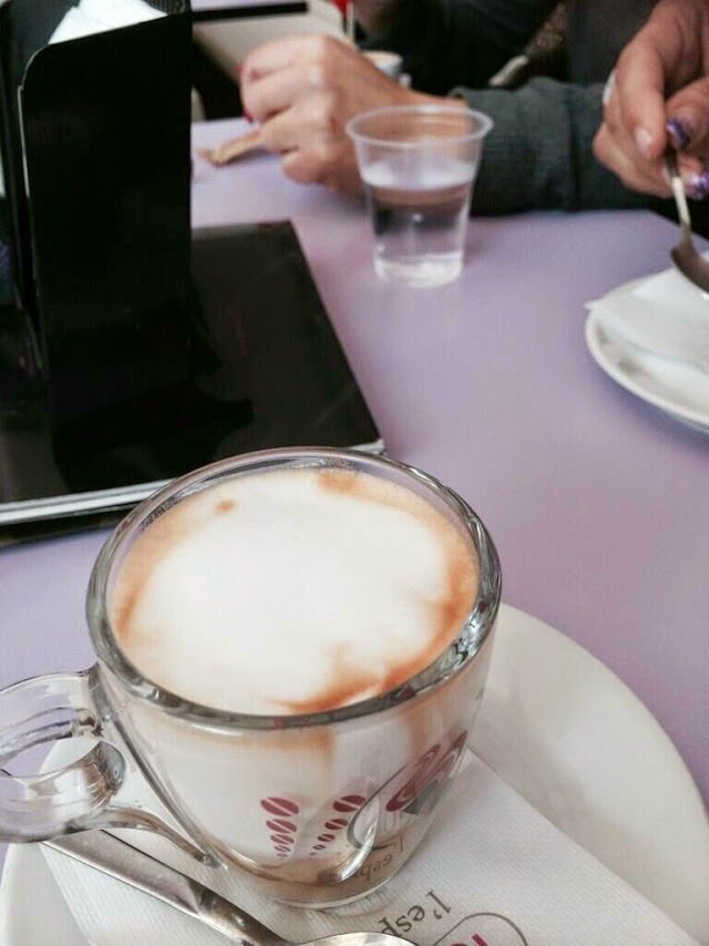 Muy buen Martes !! Q sean felices !! Arriba la sonrisa ... q hace bien al ❤️️! Besos 🙏#BuenaJornada 💕💕💕💕💕