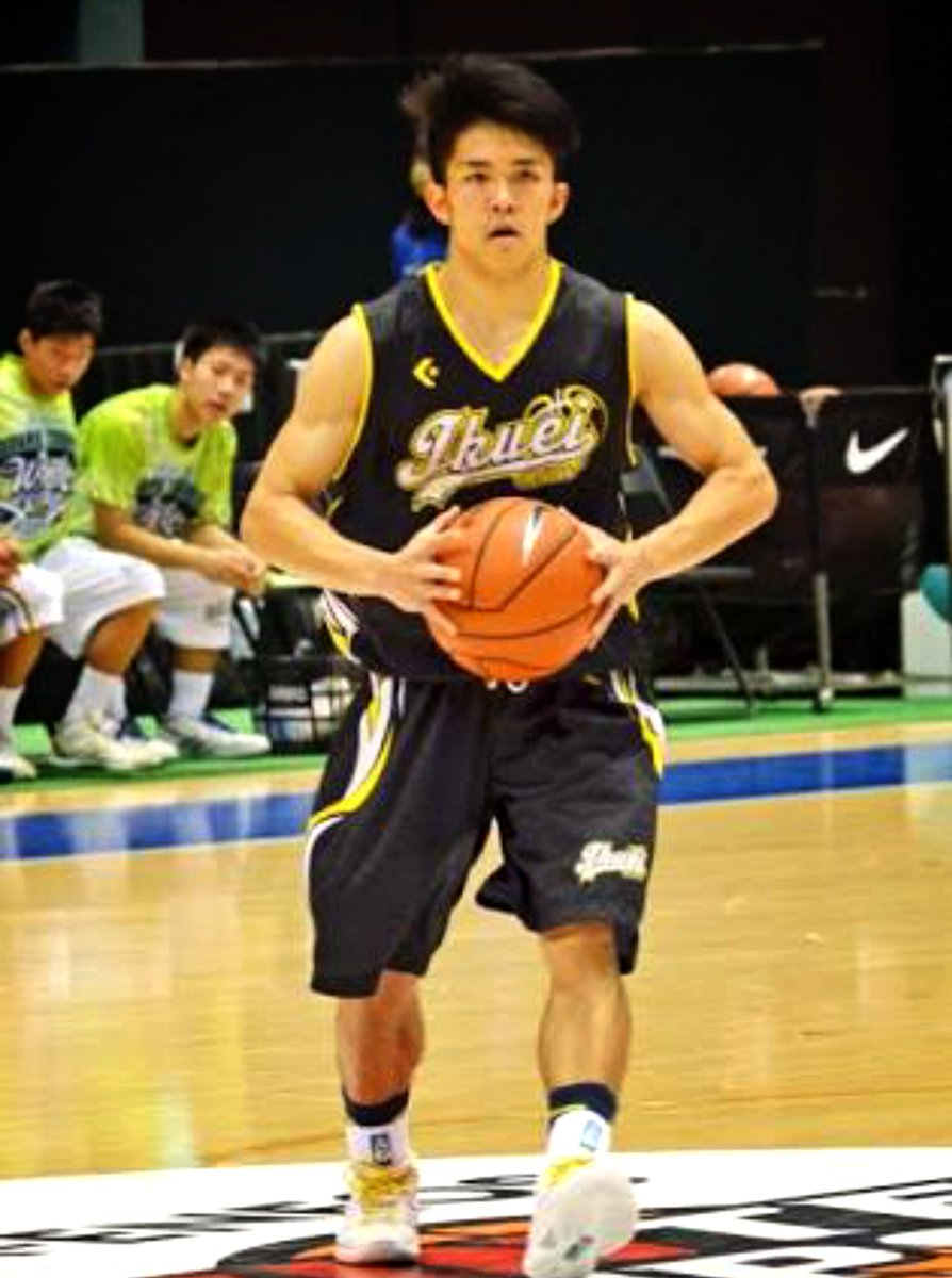 酒井 達也 (西福岡→前橋育英→ネブラニカ大カーニー校) 167