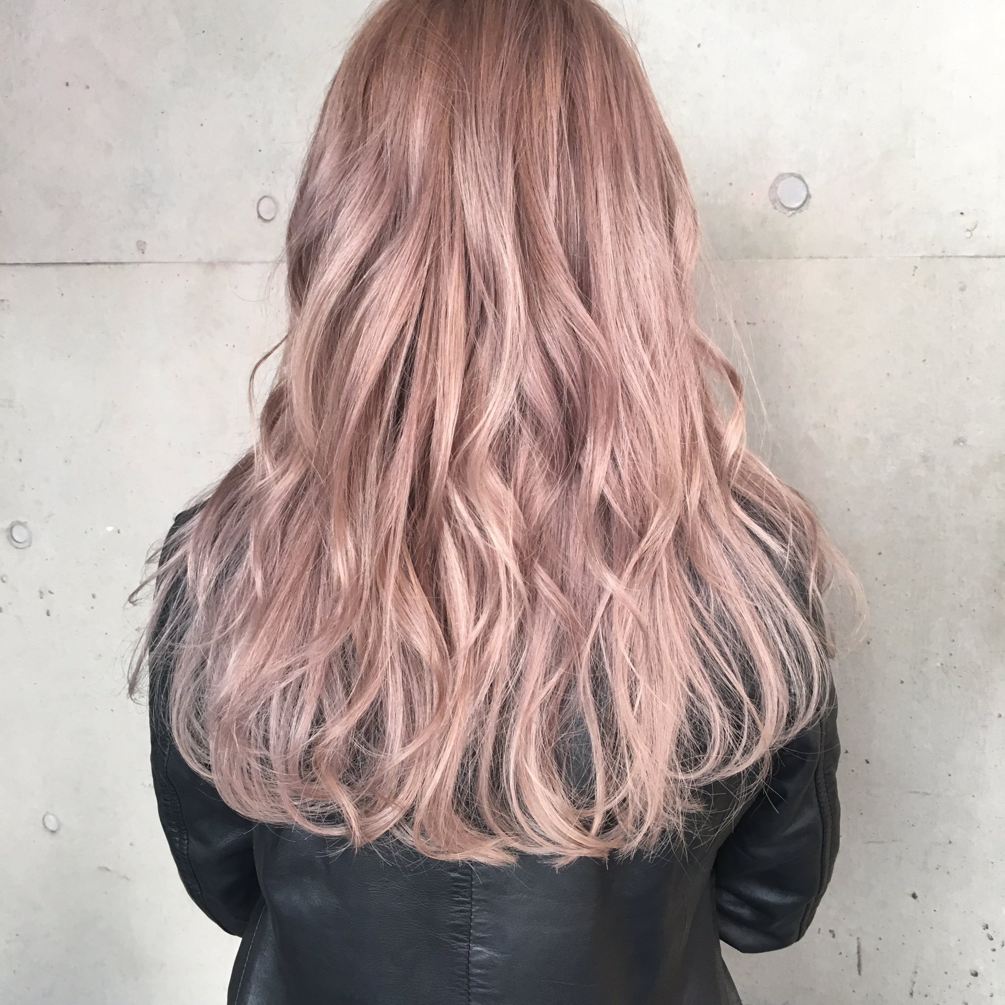 Nameiz ネイミーズ キクチ Twitter वर シースルーピンクベージュ ハイトーンのカラーはベース作りがかなり大事 横浜 横浜元町 横浜美容室 美容室 美容院 シースルーカラー 髪型 髪色 外国人風カラー ナチュラル グラデーションカラー Nameiz ネイミーズ キクチ Twitter वर シースルーピンクベージュ ハイトーンのカラーはベース作りがかなり大事 横浜 横浜元町 横浜美容室 美容室 美容院 シースルーカラー 髪型 髪色 外国人風カラー ナチュラル グラデーションカラー