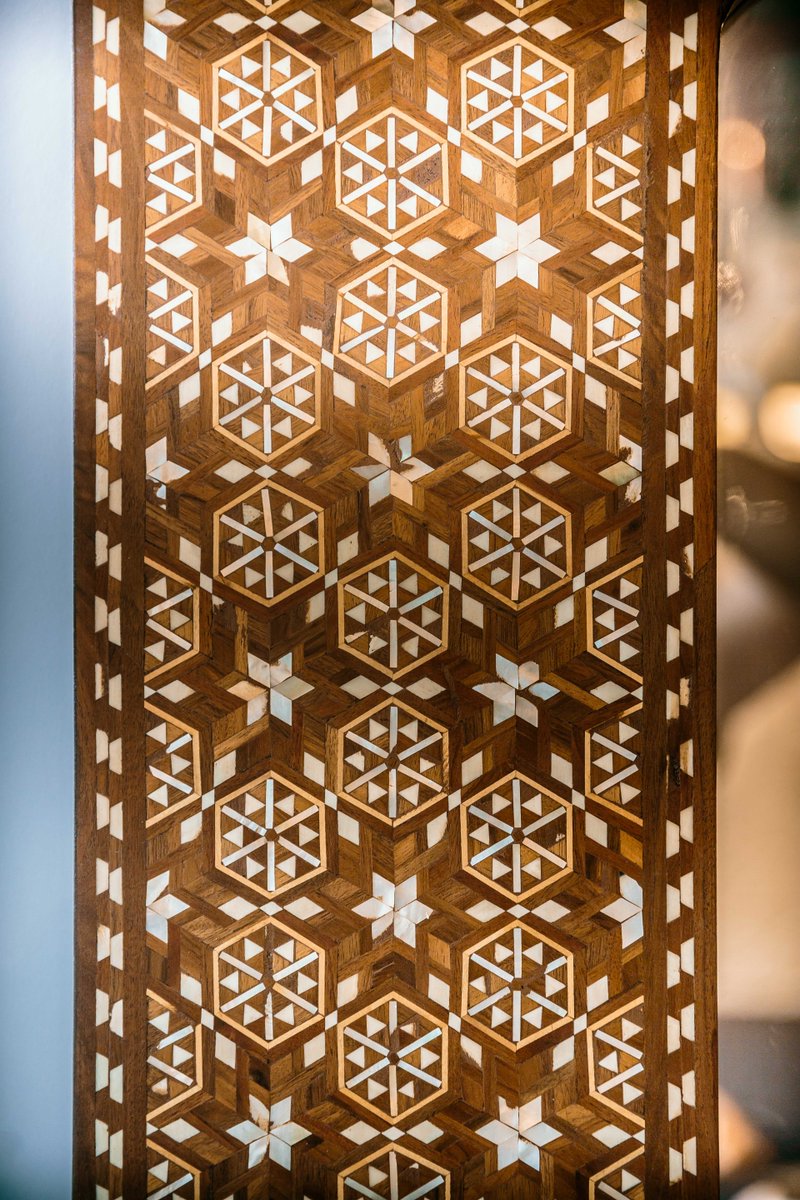 ETQAANDesigns's tweet photo. Taking wood art to a whole new level!
#ETQAANDesigns #ETQAAN #ETQAANInteriors #Interior #Design #Dubai #Egypt #UAE https://t.co/FAzHdnLr8K