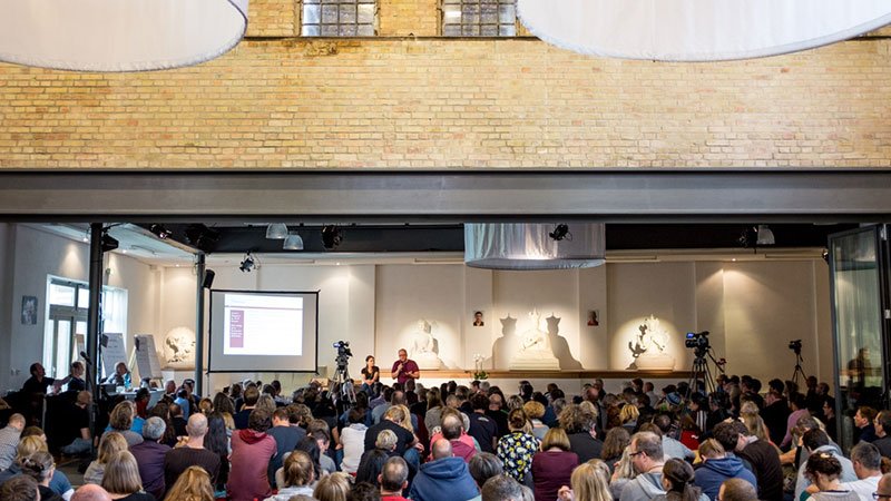 Over 500 people met to exchange their experiences of running Buddhist centres large and small: diamondway-buddhism.org/german-speakin…