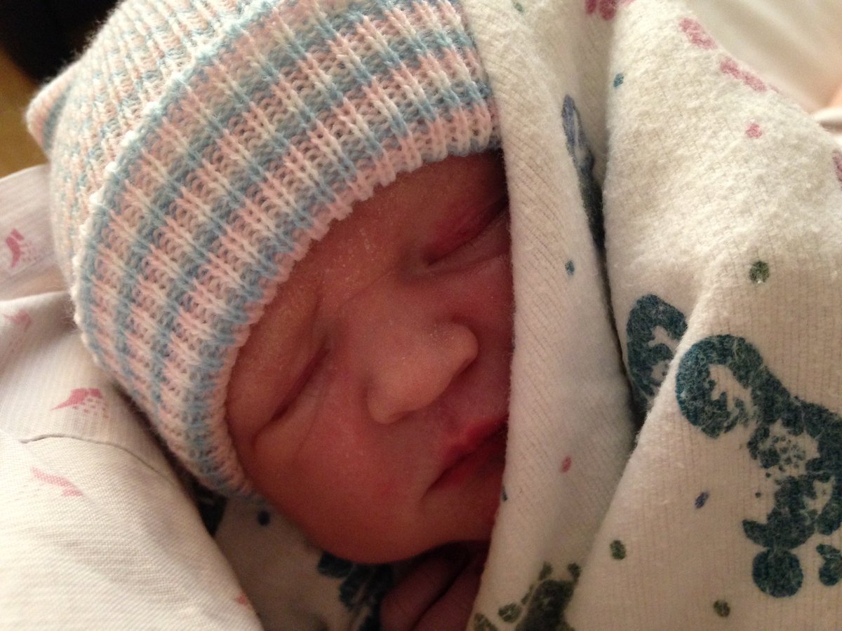on_shaffer's tweet photo. #30blessing in 30 days. #blessing7: We welcomed a new little miracle into our family. Moriah Lynn. Amazed at God's handiwork. https://t.co/0GICNlVP97
