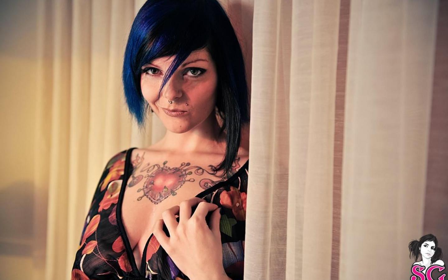 РИА Маккарти (Riae Suicide)