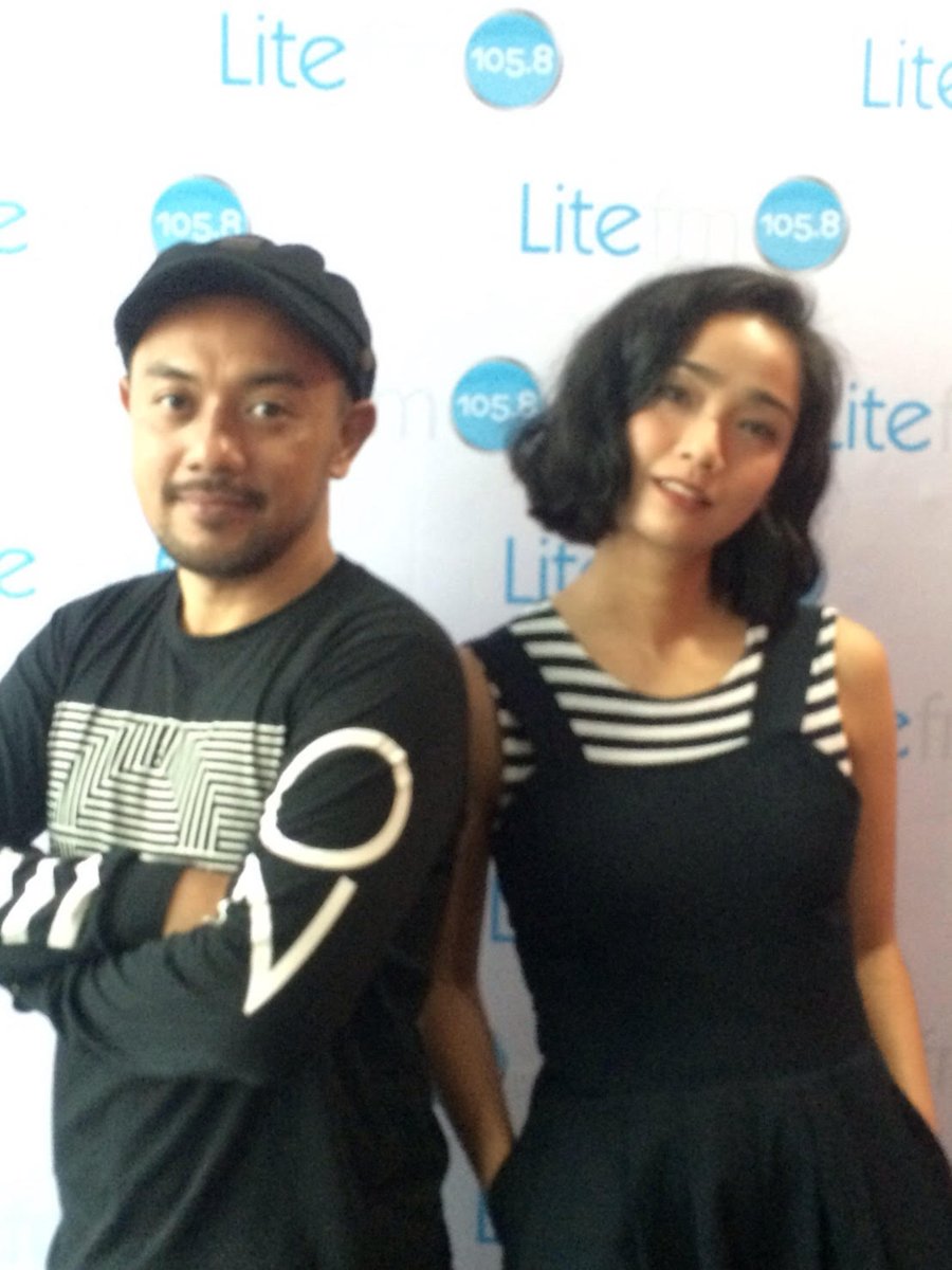 most1058's tweet photo. Saat ini di #LiteAfterHour , Yuk ngobrol bareng mereka, bisa mention atau wa di 0818801058 https://t.co/syCOAj14PZ