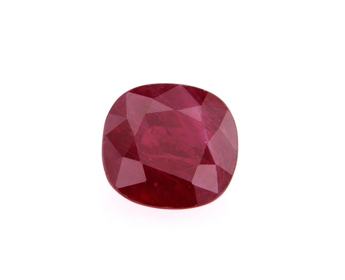 HaruniFineGems's tweet photo. Another #RubyTuesday , another stunning ruby to share with you. Today - this vibrant red colour gemstone, #under5000 https://t.co/ExIw2Jbvom https://t.co/cStBwHhkXq