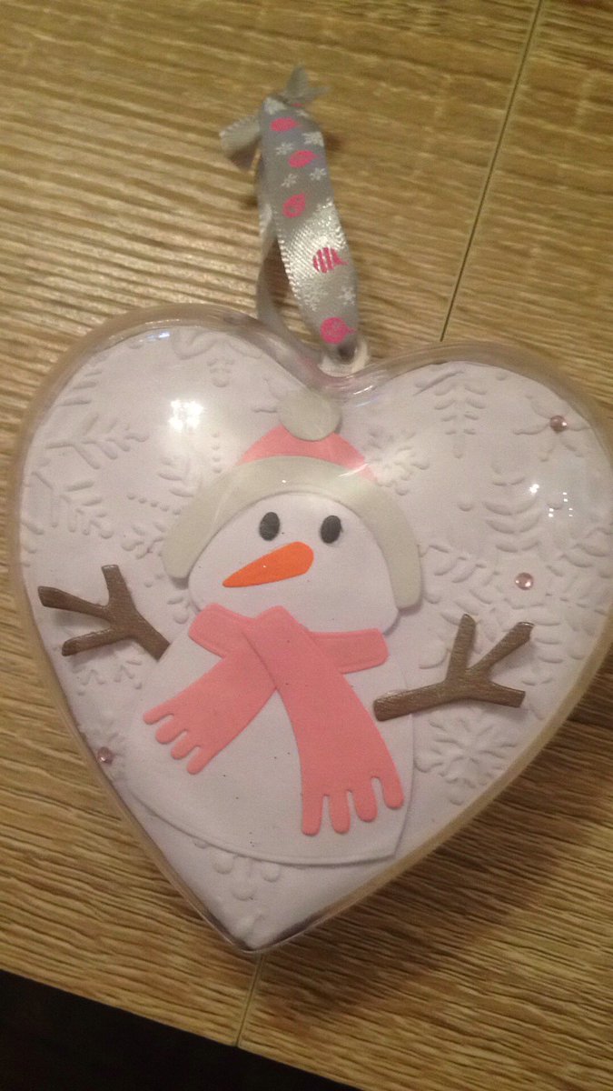 CardsWithNicola's tweet photo. Clear bauble decorated inside.Perfect for "baby's 1st Christmas" or couples.https://t.co/v6nYk4Jk9B https://t.co/mFxuQEm6gl