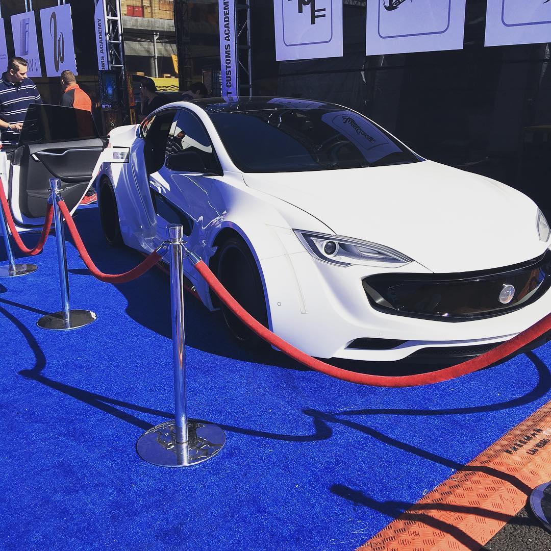 LLumarFolije's tweet image. #sema2016 #LLumar