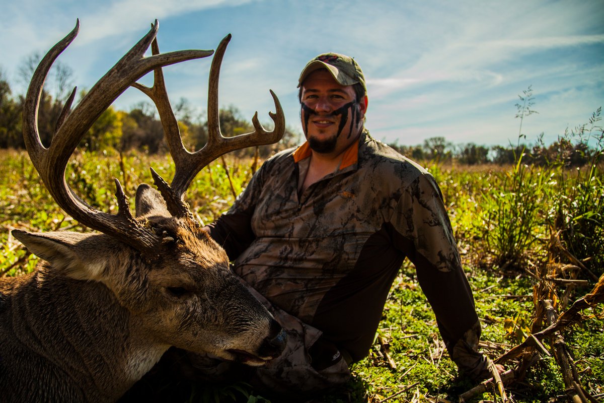 WaywardOutdoors's tweet photo. The weekly Whitetail Report is now available! #deerhunting #deerseason #bowhunting #whitetail https://t.co/W4Hd99DEFh