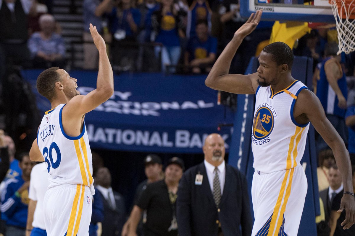 NBAcom's tweet photo. Closer look at Steph's record night, Wade readies for Miami return, the Wizards' slow start &amp; more in #Shootaround: https://t.co/be1Dnhki2h https://t.co/TZsmoO2e4T