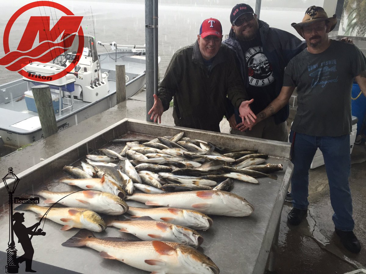 Nawlins_style's tweet photo. Fun crew yesterday catching #redfish and #speckle #Nawlinsstyle. Thanks again guys for coming back out #fishing with me. @MercuryMarine https://t.co/XxvJ5MhUl9
