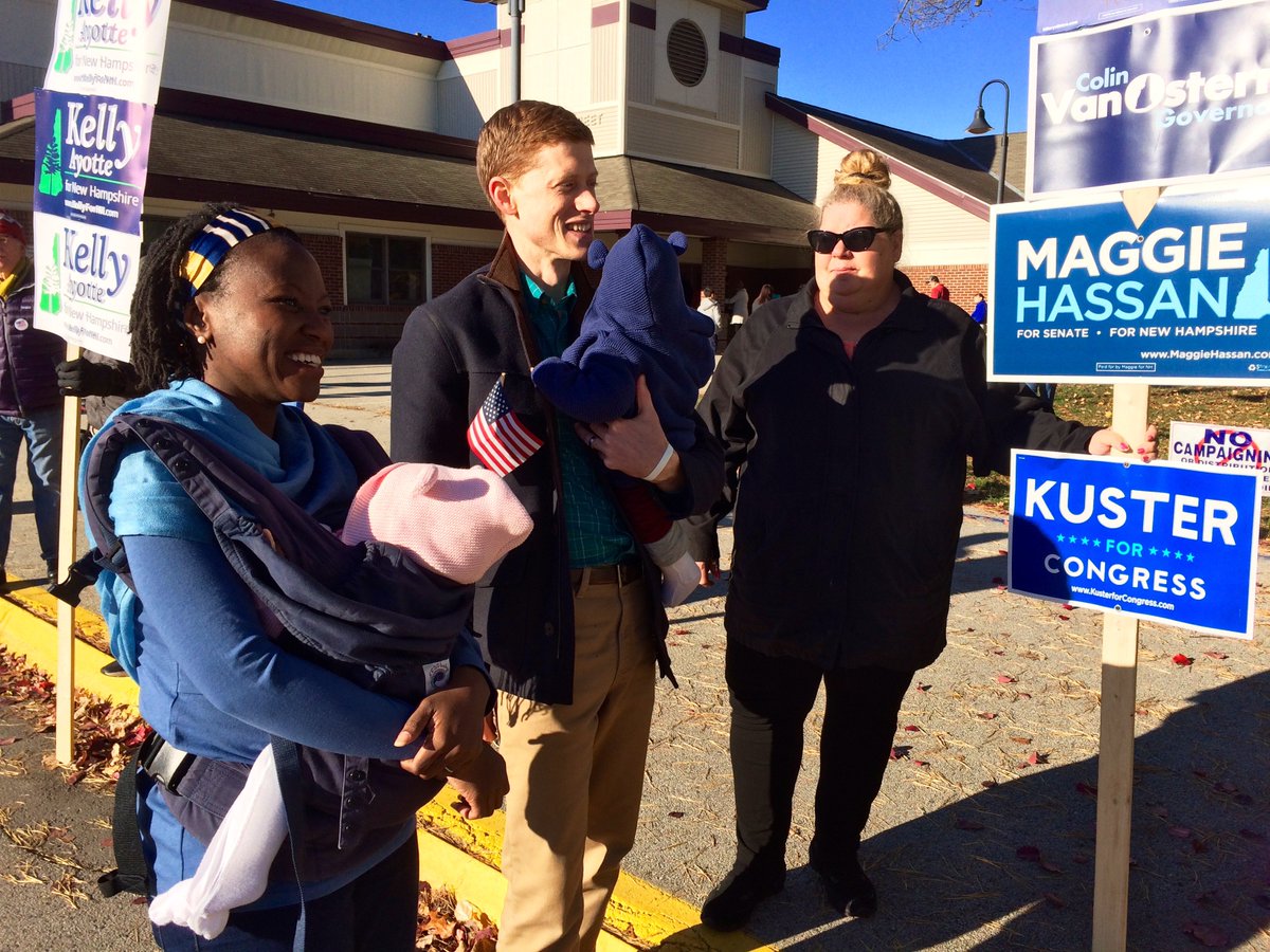 Weeks4NH's tweet image. Dan votes with his wife and kids, and greets some wonderful volunteers for @Maggie_Hassan @ColinVanOstern @AnnMcLaneKuster! #nhpolitics