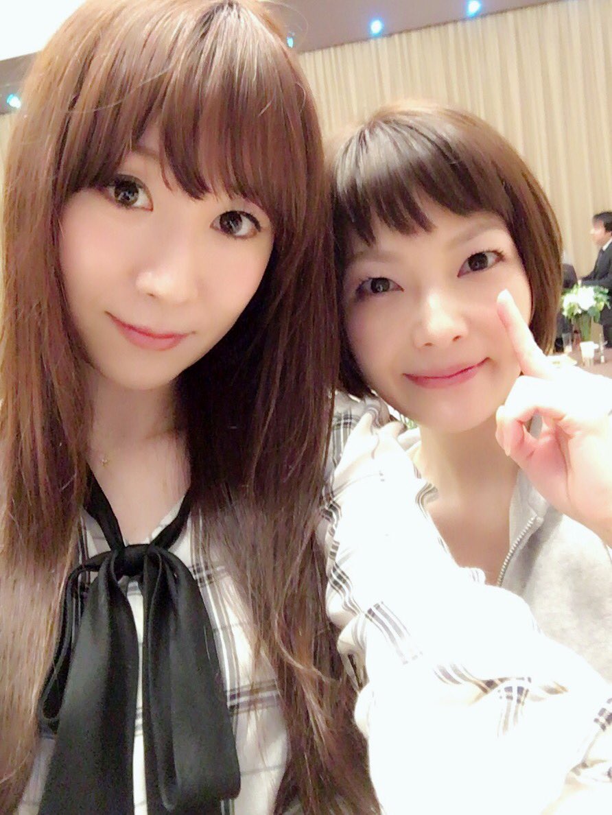 Choucho Pa Twitter Edを歌っている幸田夢波ちゃんと 身長差 笑 声優の七緒はるひさんと写真を撮らせていただきました 七緒さんはdjもされているそうで Starlog をよくかけて下さってると聞いてうれしかった O ﾟ ﾟ O Prisma Illya Choucho T