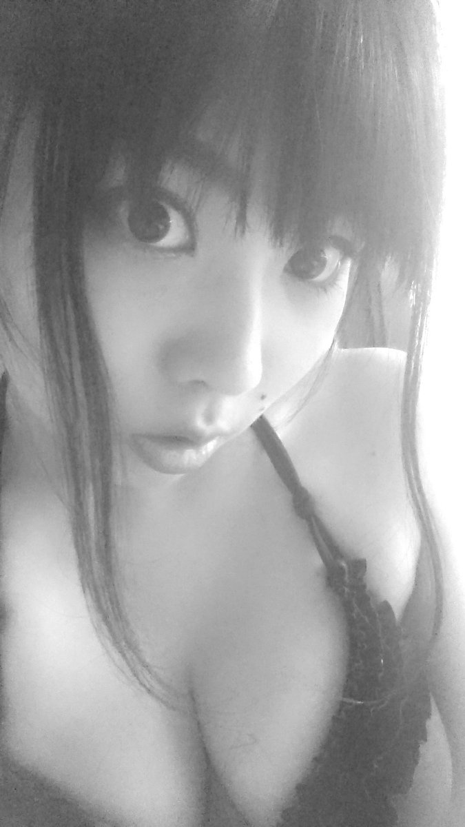 Lala 酔ってる勢いであげちゃう いいおっぱいの日 過ぎたけどw T Co Ylzuytar3q Twitter