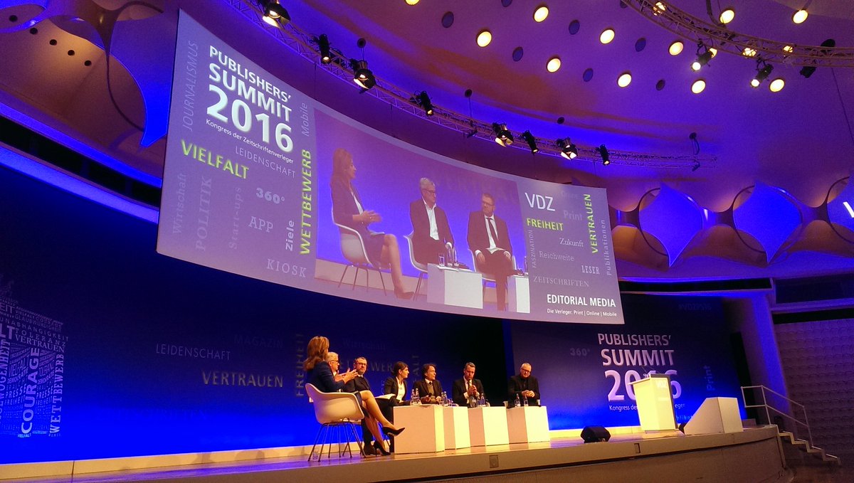 Vielen Dank für die spannende Debatte!! <a href="/tanit/">Tanit Koch</a> <a href="/Joerg_Quoos/">Jörg Quoos</a> <a href="/vorkoetter/">Uwe Vorkoetter</a> <a href="/Christian_Krug/">Christian Krug</a> #giovannidilorenzo #robertschneider #VDZPS16