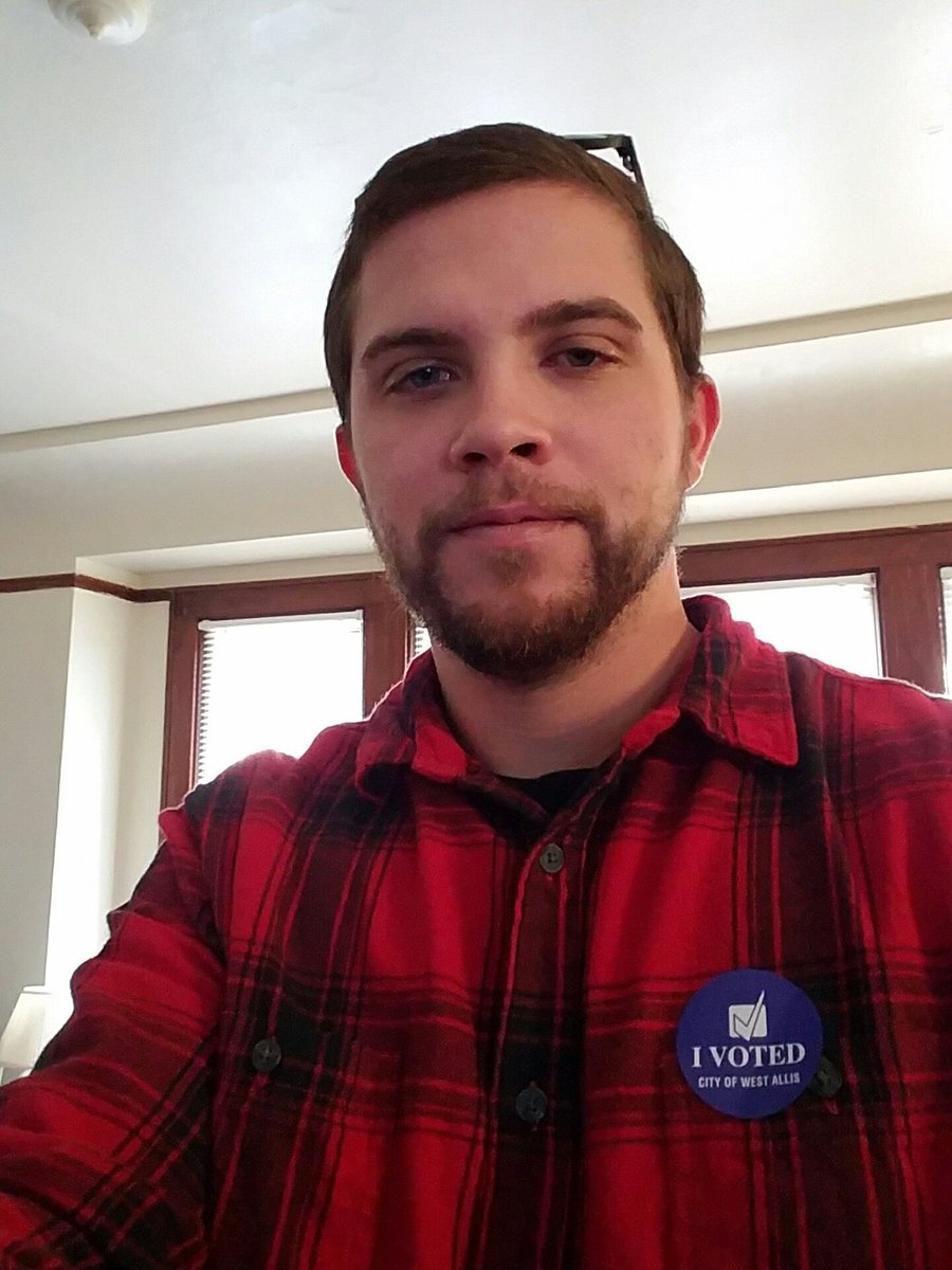 John_H89's tweet photo. One @DrJillStein vote cast at 7:25 am from West Allis, #WI. #GoVote, #VoteJillStein, #JustVote https://t.co/zJcBh2icXZ