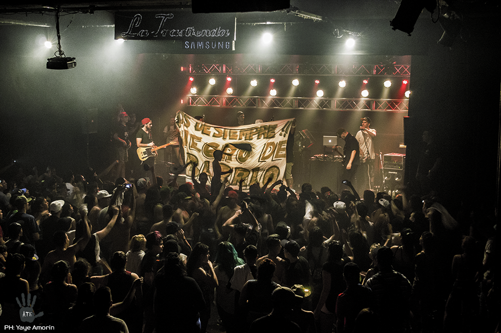 tambienestamos's tweet photo. #ADELANTO | @EstebanElAs y @FiliWeyOficial hicieron su primera @LaTrastiendaBA En un rato, la crónica y las fotos en nuestro facebook! https://t.co/watA8mpMqR
