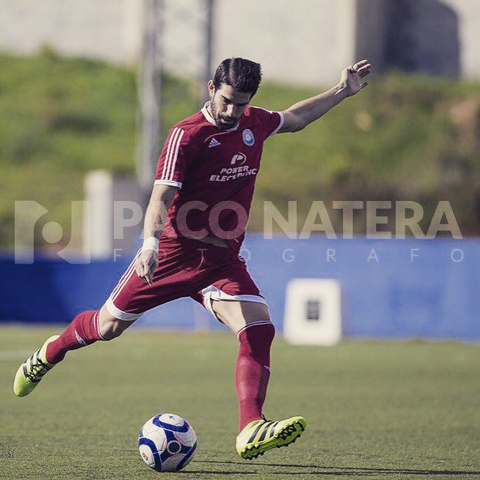 jorgepelegrina5's tweet photo. Vuelta a los ruedos y encima con golito y to jeje!!Gracias a todos x los ánimos todo este tiempo atrás,he vuelto!!
@ibizaud #objetivoascenso https://t.co/i5S10WUESz