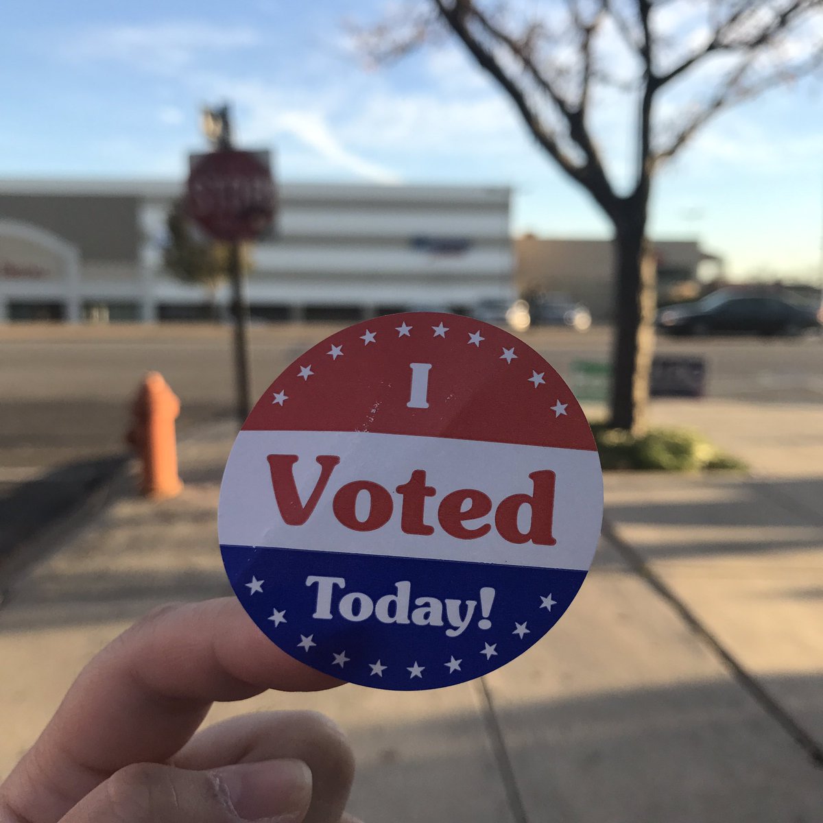 ChinatownVote_'s tweet photo. #ChinatownVote It's Election Day! That's GET OUT TO VOTE!!! I voted today, what about you? @AsAmUnited @APIAVote https://t.co/iNdX74K30g