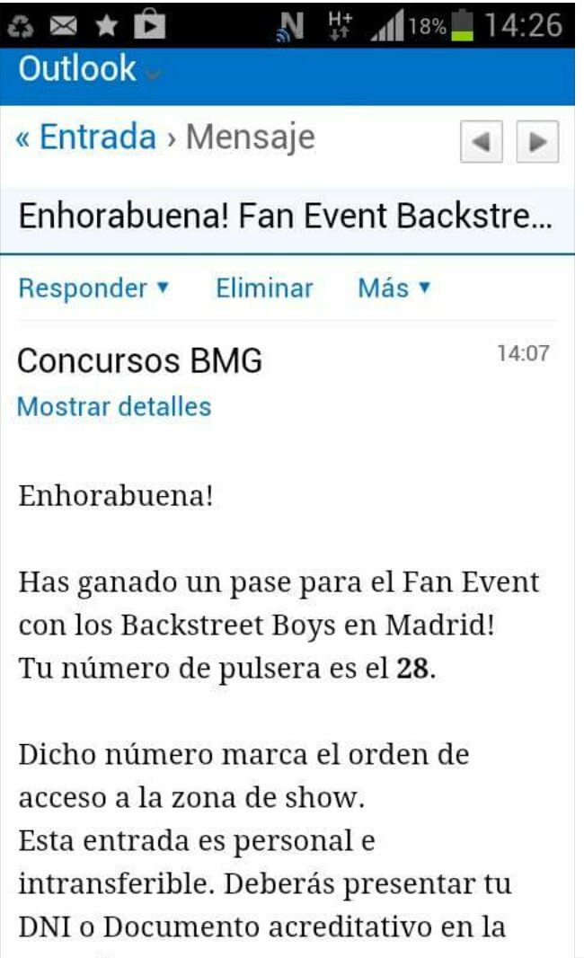 mariafrack's tweet photo. Hace 3 años me llego el mail que jamas pense que me llegaria.Gracias @TonyAguilarOfi #BsbEvent #BsbPromo #KTBSPA https://t.co/i545tmaNy4