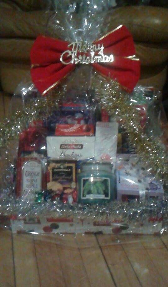 Vdominick97's tweet photo. Find out how you can #win this lovely #prize at https://t.co/AFFwUWTgdH #fundraising #dreams #christmas2016 #welland @Niagara_College https://t.co/btYMy2QFh3