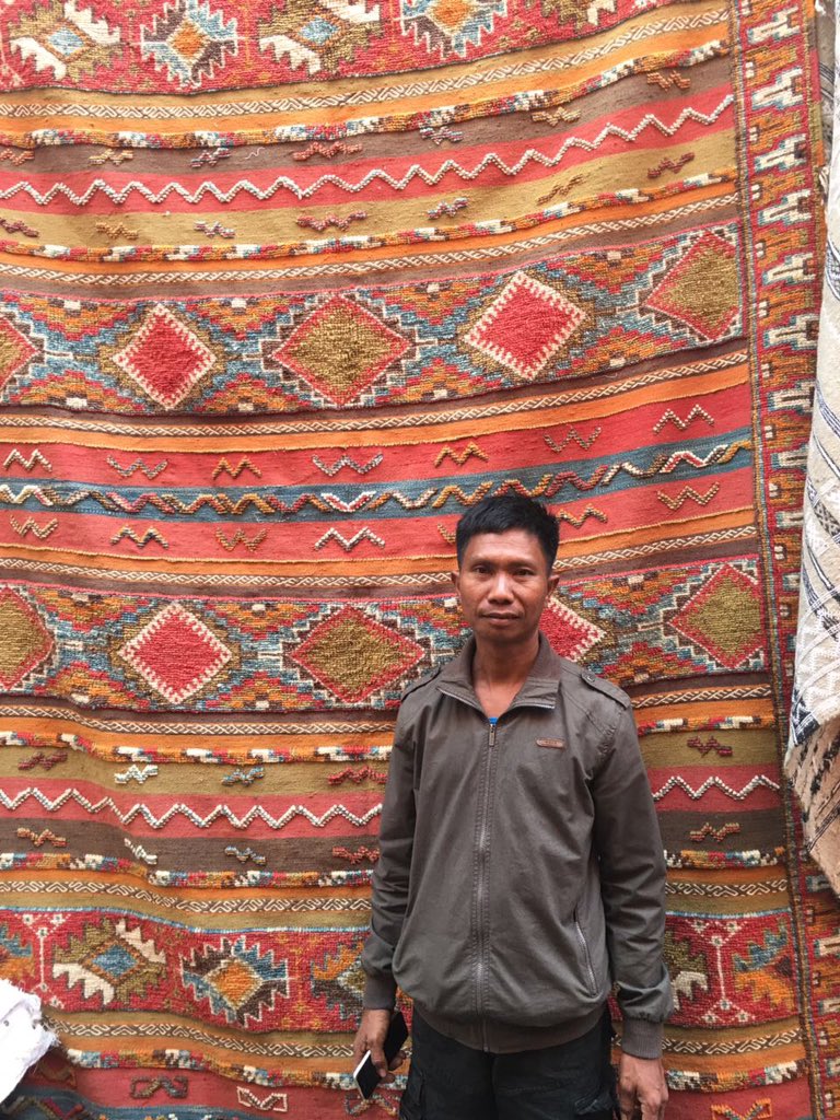 MenduniaID's tweet photo. Membanggakan! Seorang petani dari Riau menjadi pembicara di KTT Perubahan Iklim PBB! #COP22

https://t.co/ZVRKeO3Kir https://t.co/jH2N08apg8