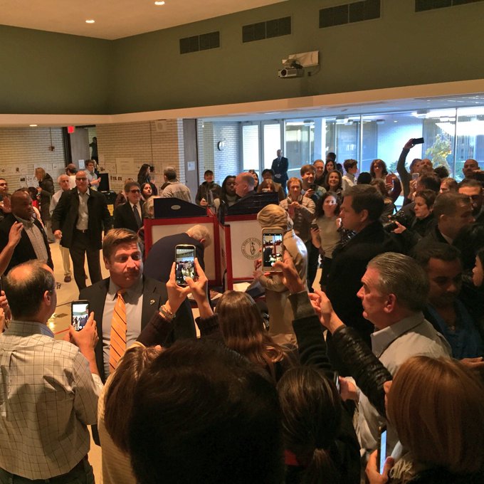 Посмотреть изображение в Твиттере Посмотреть изображение в Твиттере