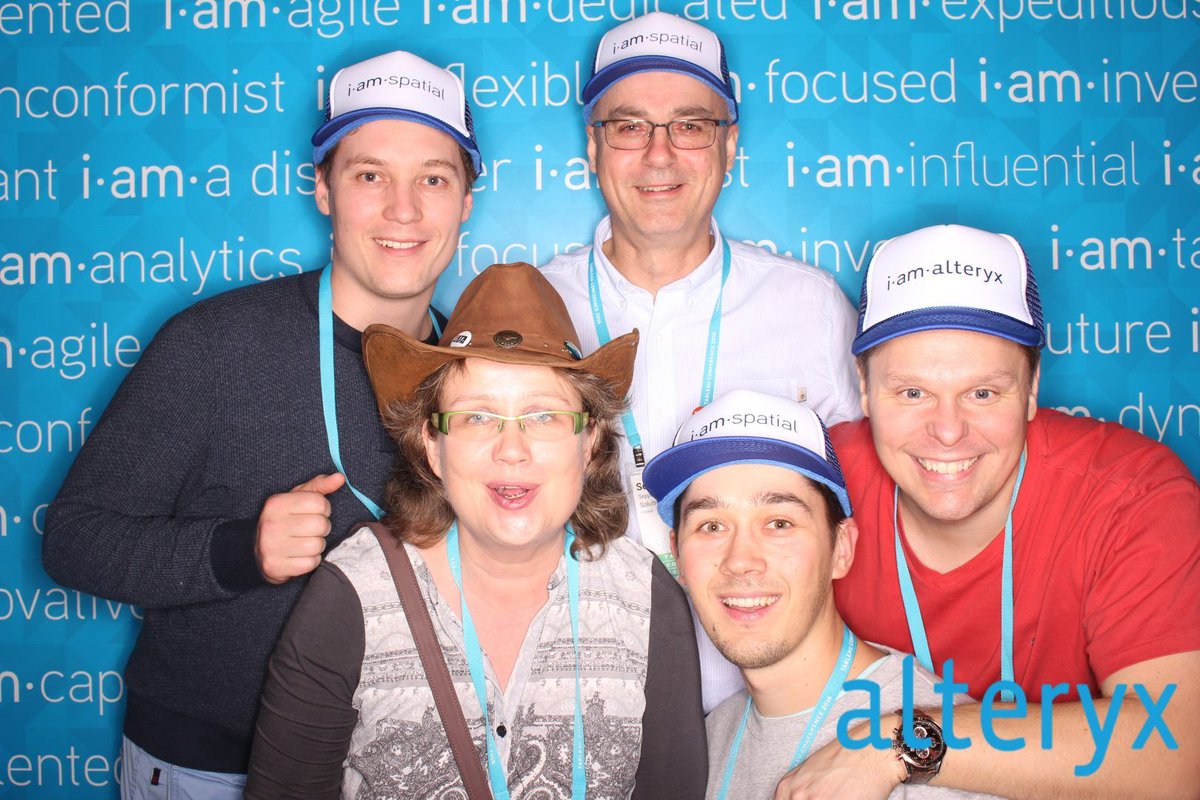 SolutiveOy's tweet photo. Watch out @alteryx and @tableau, these guys seem to be somewhere around #data16 #iamanalytics https://t.co/jvboLYLN4I