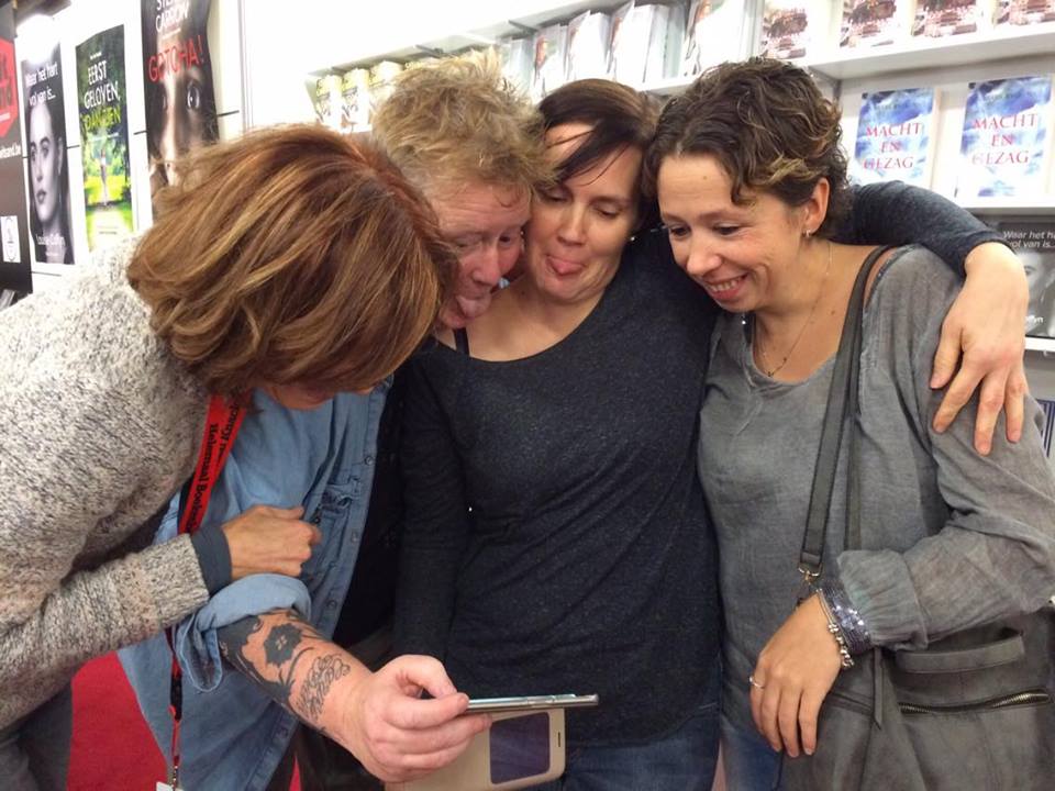 Nancy stuurde wat foto's van zaterdag op de beurs