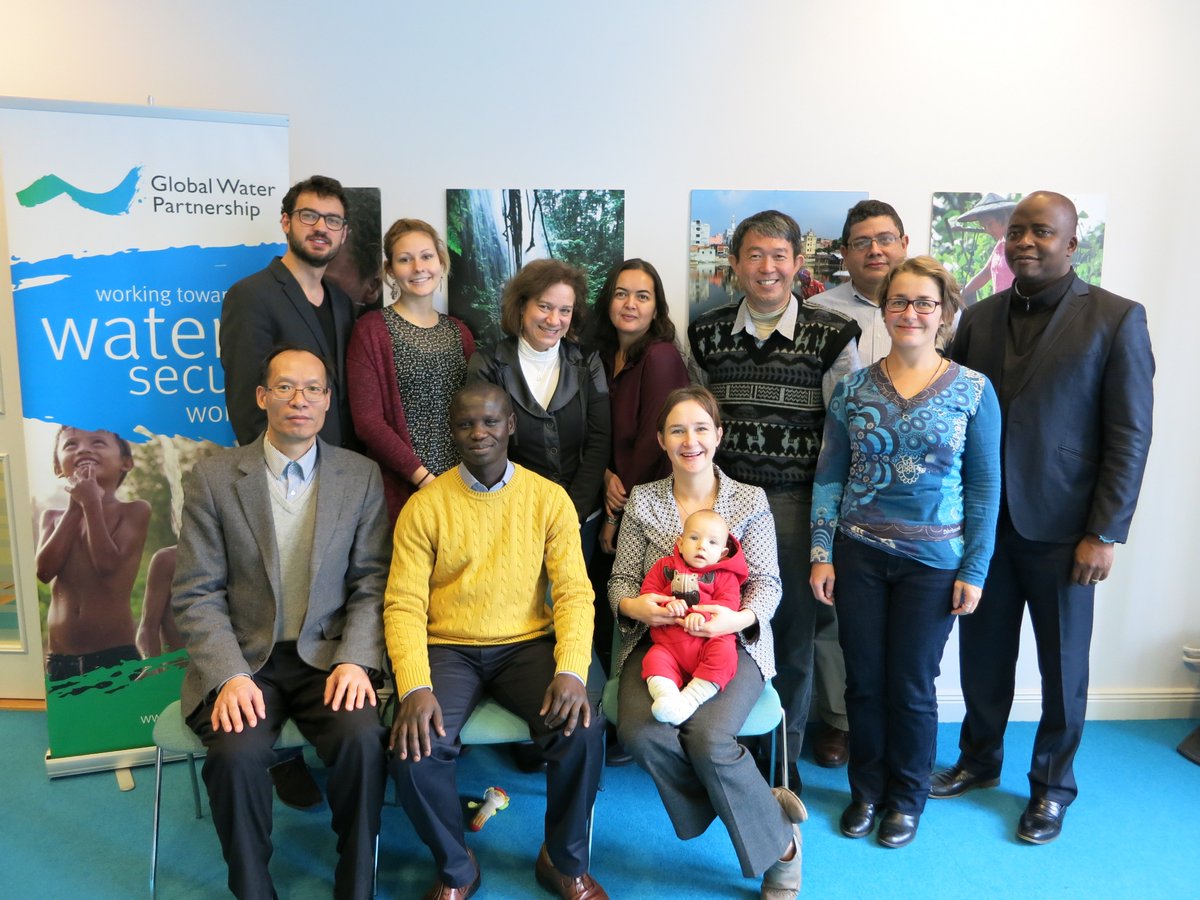 GWPnews's tweet photo. Can #IWRM be taught? Professors gather in Stockholm to finalize GWP´s new ToolBox Manual for IWRM in Education. https://t.co/saLMfwrSZw https://t.co/ZGuJoVT683
