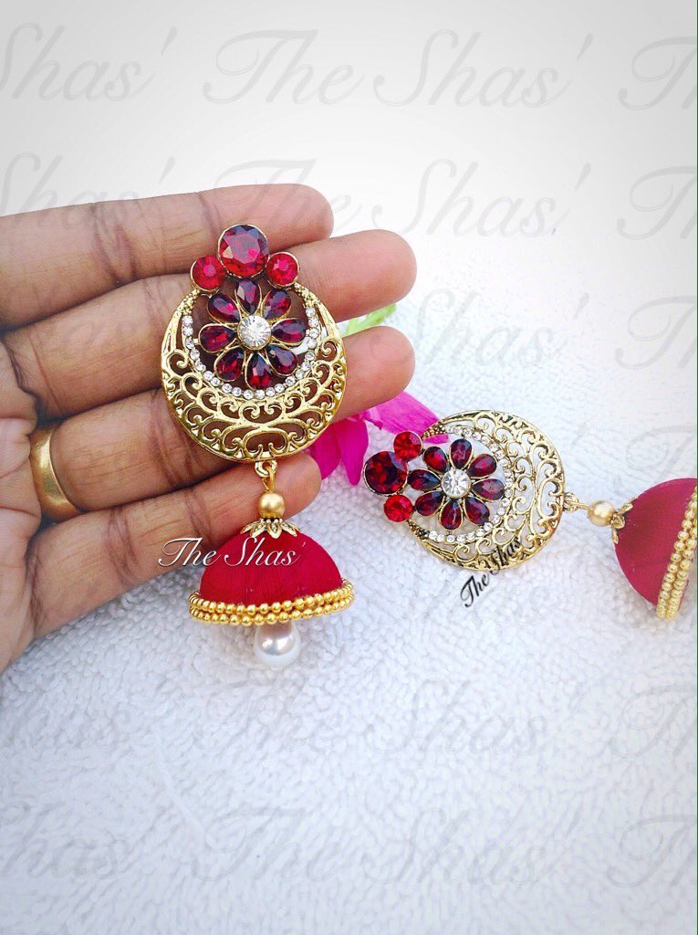 ShasThe's tweet photo. The Mughal! Get Stylish - #MakeInIndia #handmade #jewelry #craftsmanship #fashionista #ethnic #Singapore #Bairavaa #Singam3 #surprise https://t.co/Mg59YhHoAn