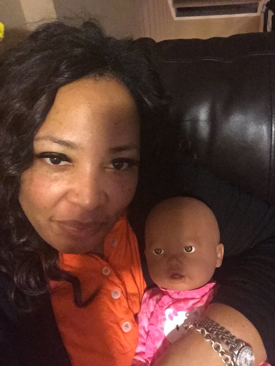 Stephanie Herring (Veryrarebreed) Twitter