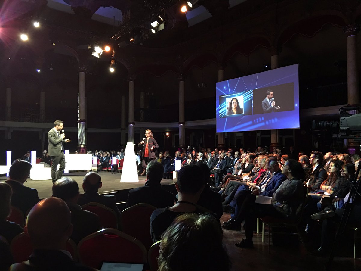 HerveGbego's tweet photo. " Il ne faut plus raisonner en terme de Business Plan mais en terme de Business Model" Thomas Houy @TelecomPTech #ECNumerique @CSOEC https://t.co/cfR7949jRx