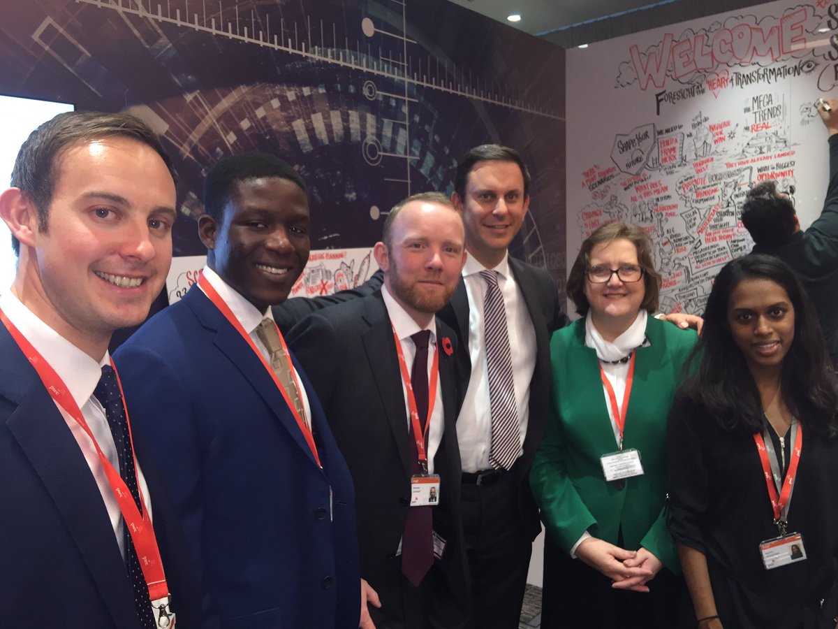 davidmarmstron2's tweet photo. Check out my fantastic colleagues at the Foresight / strategic Planning stand #pwcforesight #PwCTradeFair https://t.co/gWBAQNLZcE