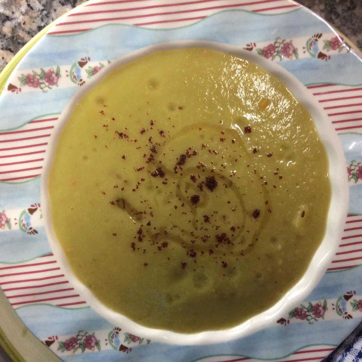 Parsnip #soupoftheday 👍 #leighonsea #millysdeli 🍲🍲