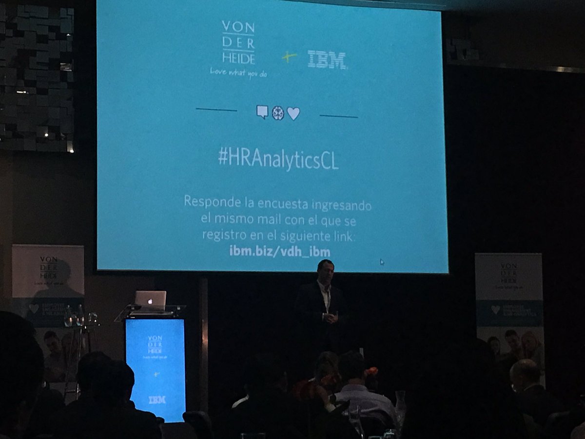 Cynthiarc's tweet photo. Empieza la charla de Talent Insight con @sebafoldvary en el evento de VDH e IBM @IBMdeChile #hranalyticscl https://t.co/THmQaCGjEW