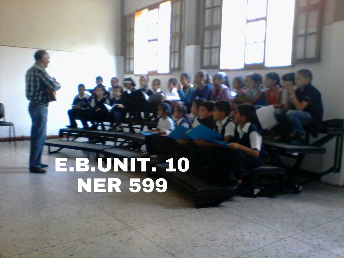 EB_ALTOMATEO's tweet photo. @jaureguic72015 @supervisionZET1 @SilvaEleazarL @CLIFPNER_599 INTEGRACION CORO ESCOLAR ESCUELAS ALTO MATEO Y VENEGARA NER 599 https://t.co/Sxsnhs3Teo