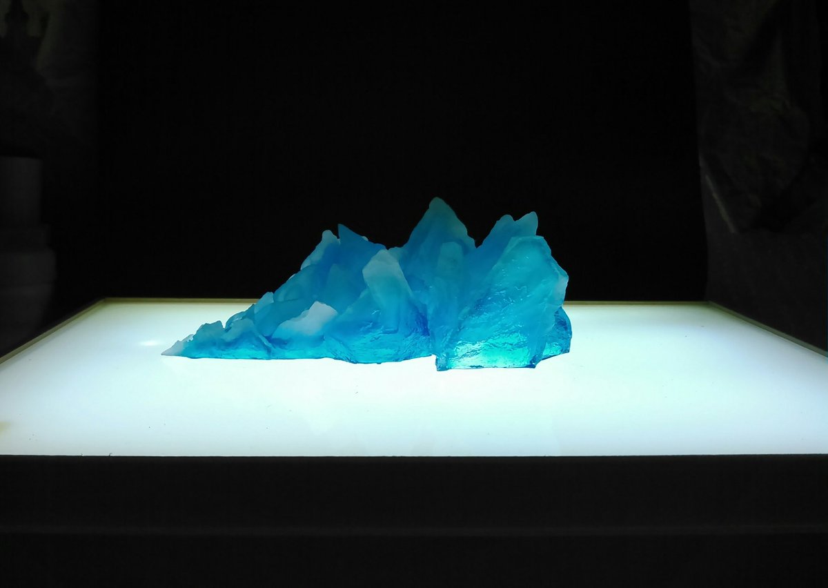 ロック ソルト در توییتر オビツエフェクト ズガガガ の氷 ライトボックスを使って番頭を撮影してますが なかなか難しい ライトボックス自体のテストも兼ねてまして ベースにしたり光源にしたりと実験中です リボルミニ 血界戦線