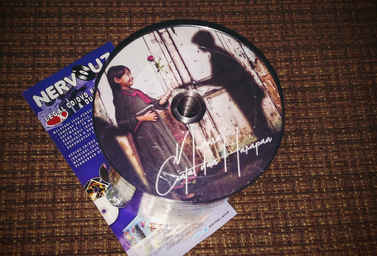nervouz_records's tweet image. Lembayung and Friends CD Album #audiocd #directprintcd #duplikasicd #nervouzrecords #SurabayaArea