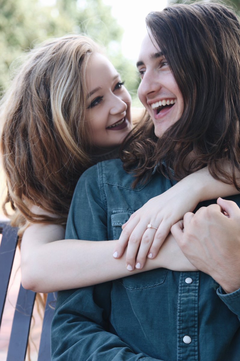 ansleynewmann's tweet image. thanks ma for these 💍 piks