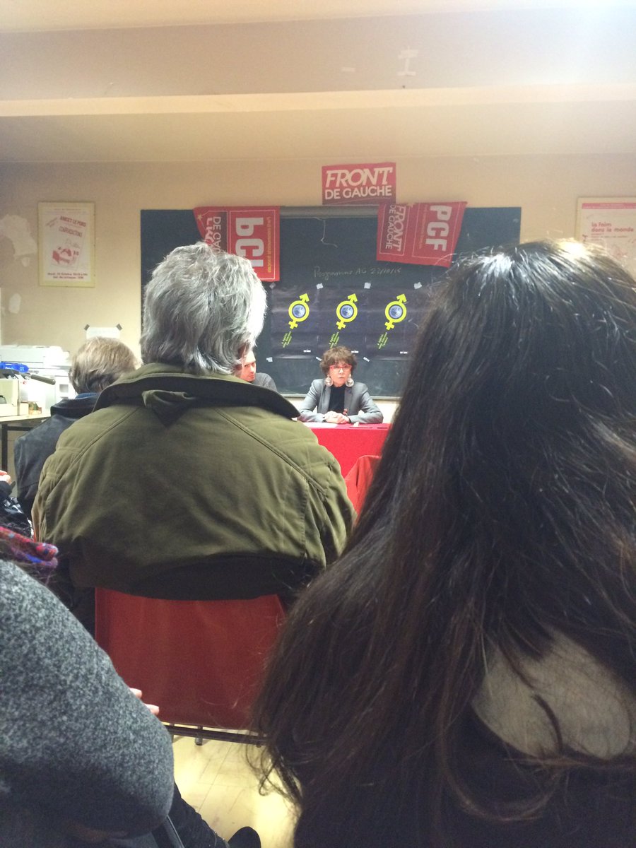 LaumosneGabriel's tweet photo. En conférence sur le #féminisme avec @LaurenceCohen94 :) #PCF91 https://t.co/RUoFiKyl9m
