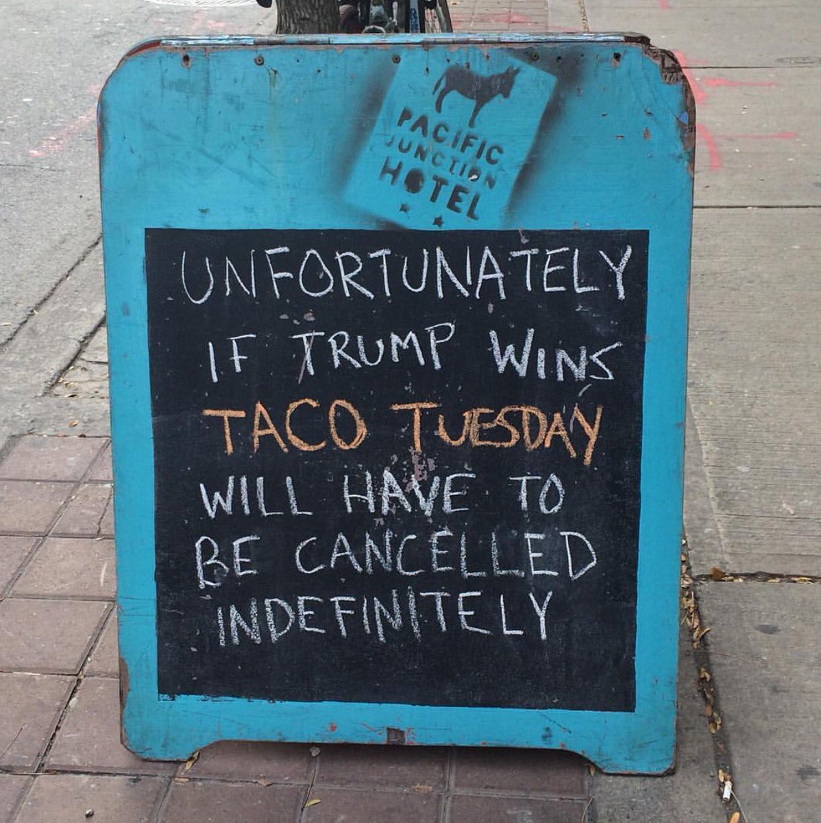 ruth818's tweet photo. This would be the end of me! #govote #imwithher #thisisntanoption #TacoTuesday #HispanicVote #HilaryClinton #LoveTrumpsHate #goawaytrump https://t.co/McLx7fbstx