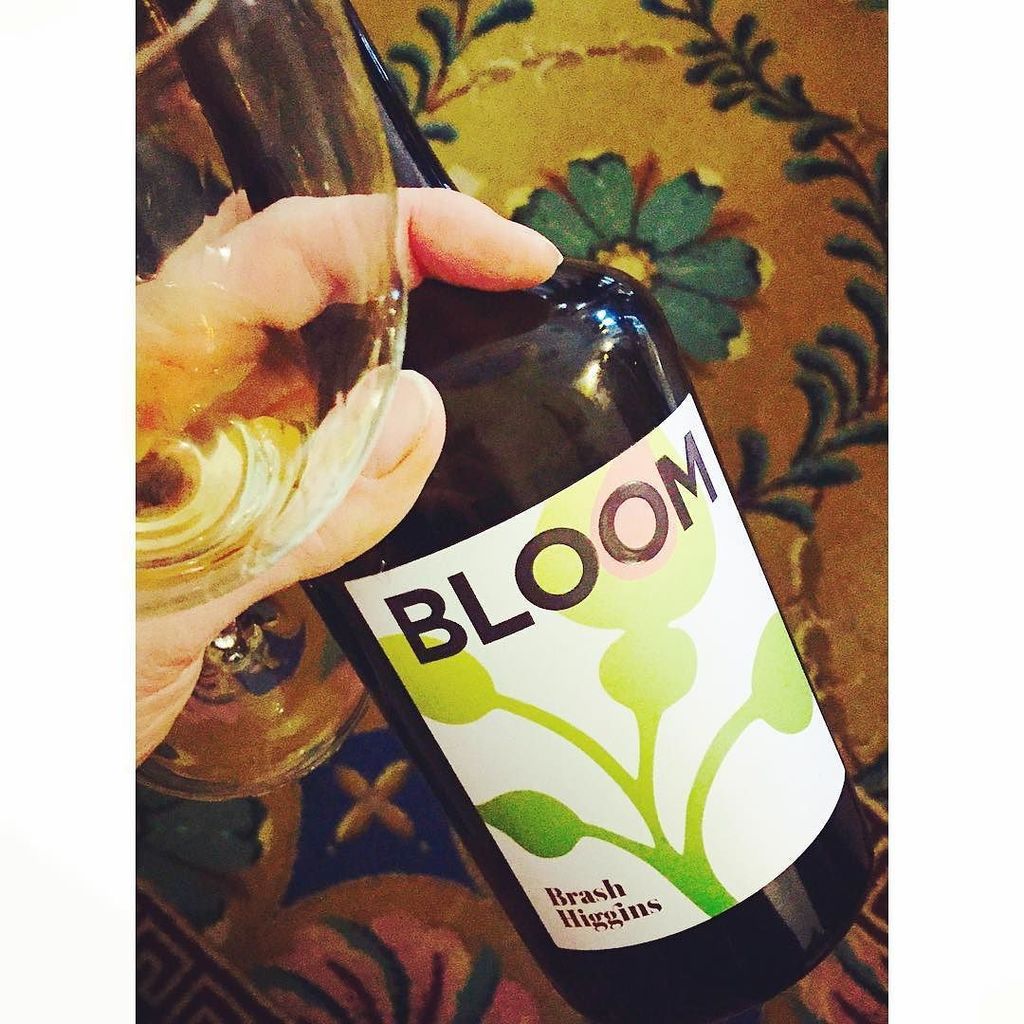 lisannatammsalu's tweet photo. Oh and it is a Beautiful Flower! #wineofaustralia #brashhiggins #naturalwine https://t.co/wWS7vCZu89 https://t.co/feB2q3Vfwu