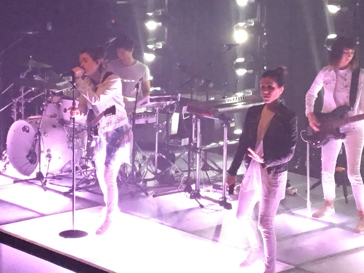 myrtle1974's tweet photo. 2 nights in a row at the 9:30 Club with @teganandsara! Can't wait for Richmond! https://t.co/e3UycADd3A