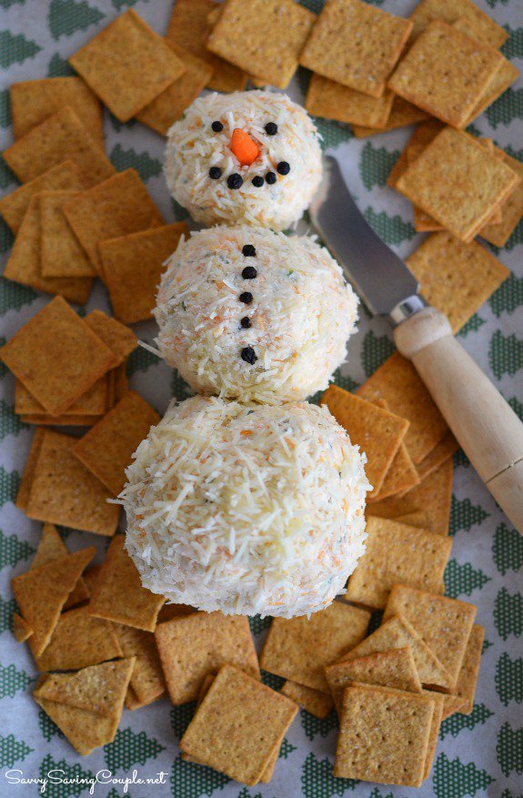 SavvySavingCoup's tweet photo. Perfect Holiday Cheesy Appetizer: Kraft Snowman Cheeseball Recipe #CookingUpGood  - https://t.co/f7Rtk1BmKD #holidays #snowman https://t.co/QZXhs6s5U8