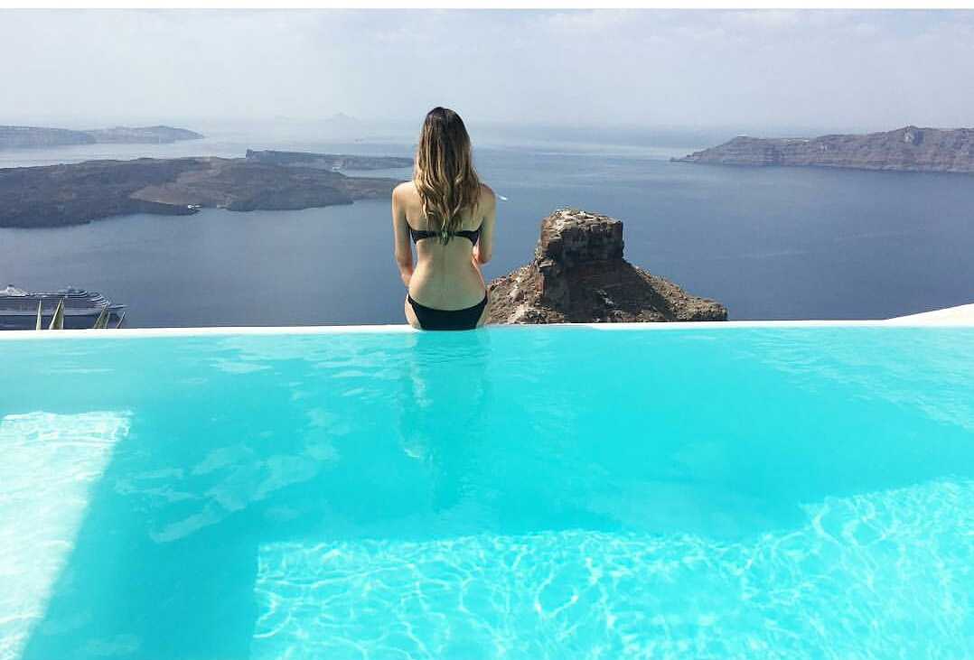 KapariSantorini's tweet image. Start thinking of your next summer destination kaparisantorini.gr #kaparisantorini #santorini #greece #holiday #travel #ttot #vacation