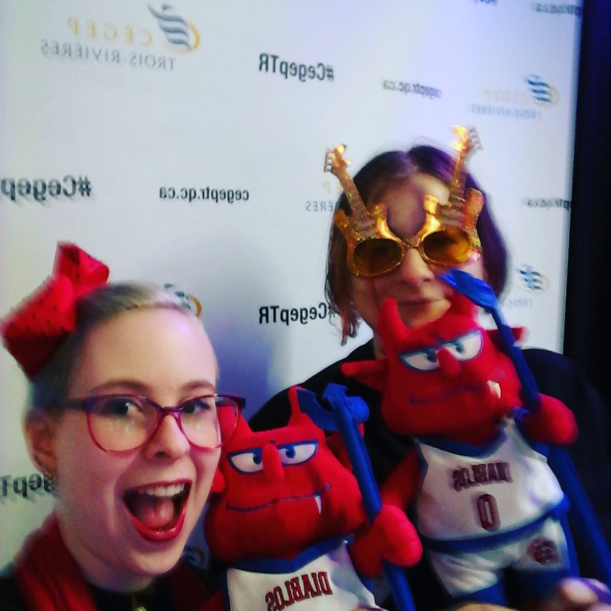techdoctr's tweet photo. Concours #cegeptr animé par deux élèves de la Technique! Venez nous voir! https://t.co/Dc91tSxSFn